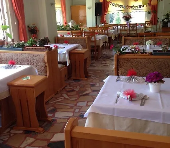 Sancak 호텔 쿰부르가즈